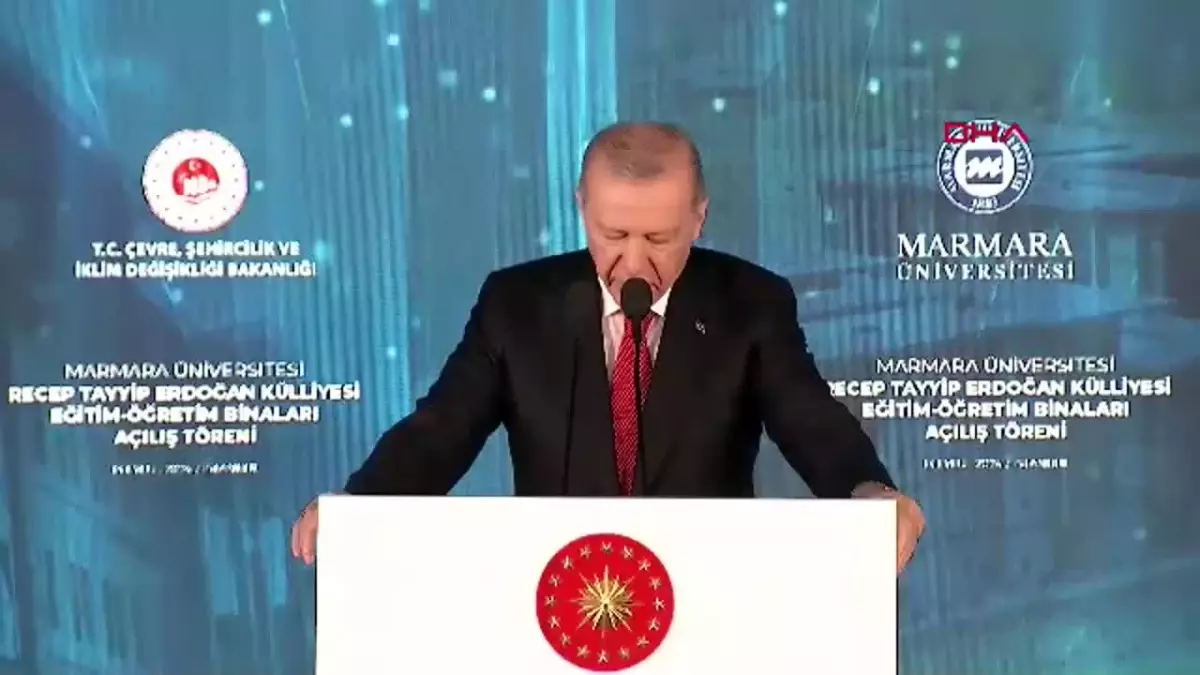 Cumhurbaşkanı Erdoğan: Yabancı Öğrenciler Türk Ekonomisine Yıllık 3 Milyar Dolar Katkı Sağlıyor