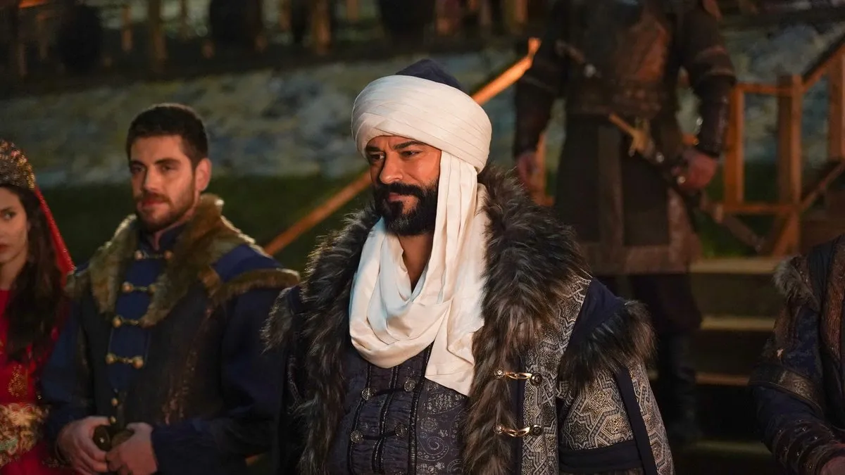 Kuruluş Osman’da Osman Bey iki ateş arasında