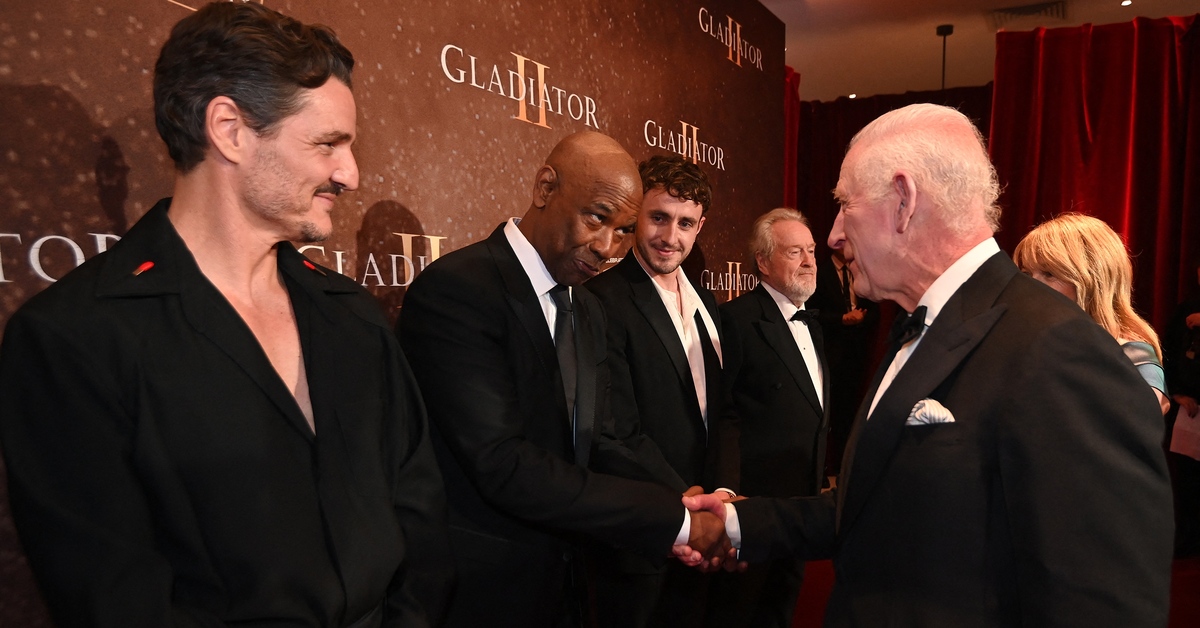 ‘Gladyatör 2’nin galasına Kral Charles da katıldı
