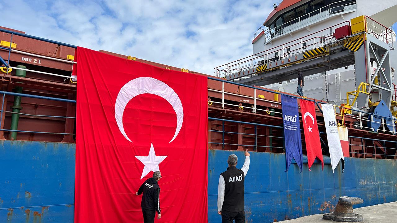 15. İyilik Gemisi Mısır’a ulaştı: Gazze’ye yardımlar 96 bin tonu aştı