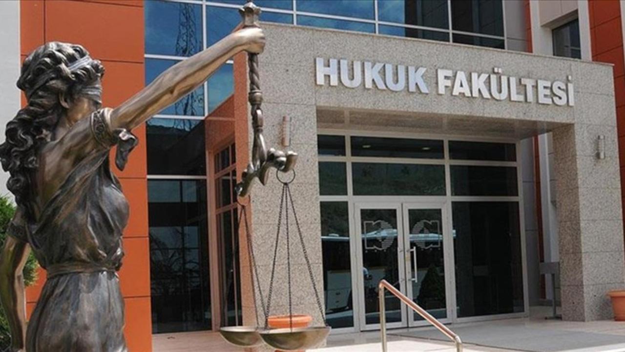 Artık hukuk fakültelerini ilk 100 bin içinde yer alan adaylar tercih edebilecek