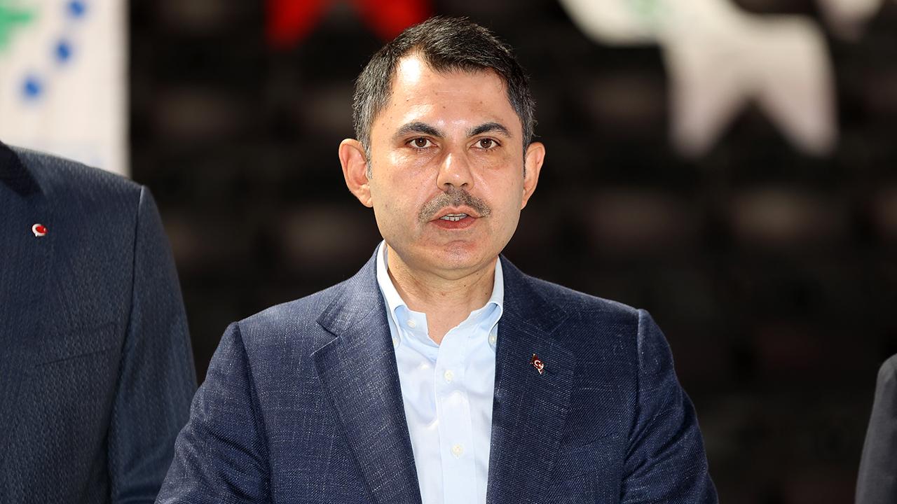 Bakan Kurum: Şehirlerimizin yeniden ayağa kalktığını gördükçe devletimizle gurur duyuyoruz