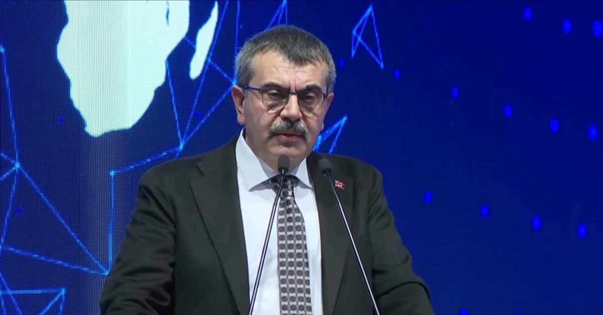 Bakan Tekin’den özel okullara: Çürük elmalarla siz mücadele etmezseniz; peşine biz düşeriz