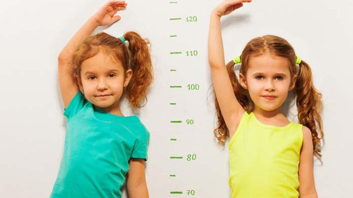 Çocuklarda kısa boyun tek nedeni ‘genler’ değil! Aile içindeki ‘stresli ortam’ bile boy kısalığına yol açabilir