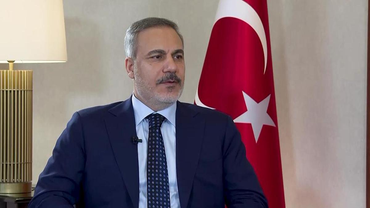 Dışişleri Bakanı Hakan Fidan’dan AK Partili milletvekilleri ile geniş yelpazeli toplantı