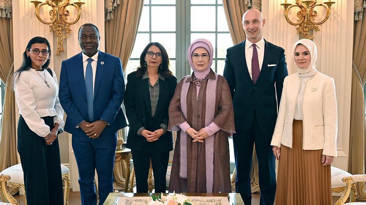 Emine Erdoğan, BM Çocuklara Yönelik Şiddet Özel Temsilcisi ile görüştü