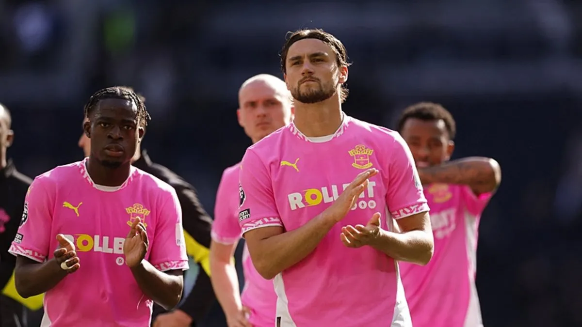 Premier Lig’de küme düşen ilk takım belli oldu!